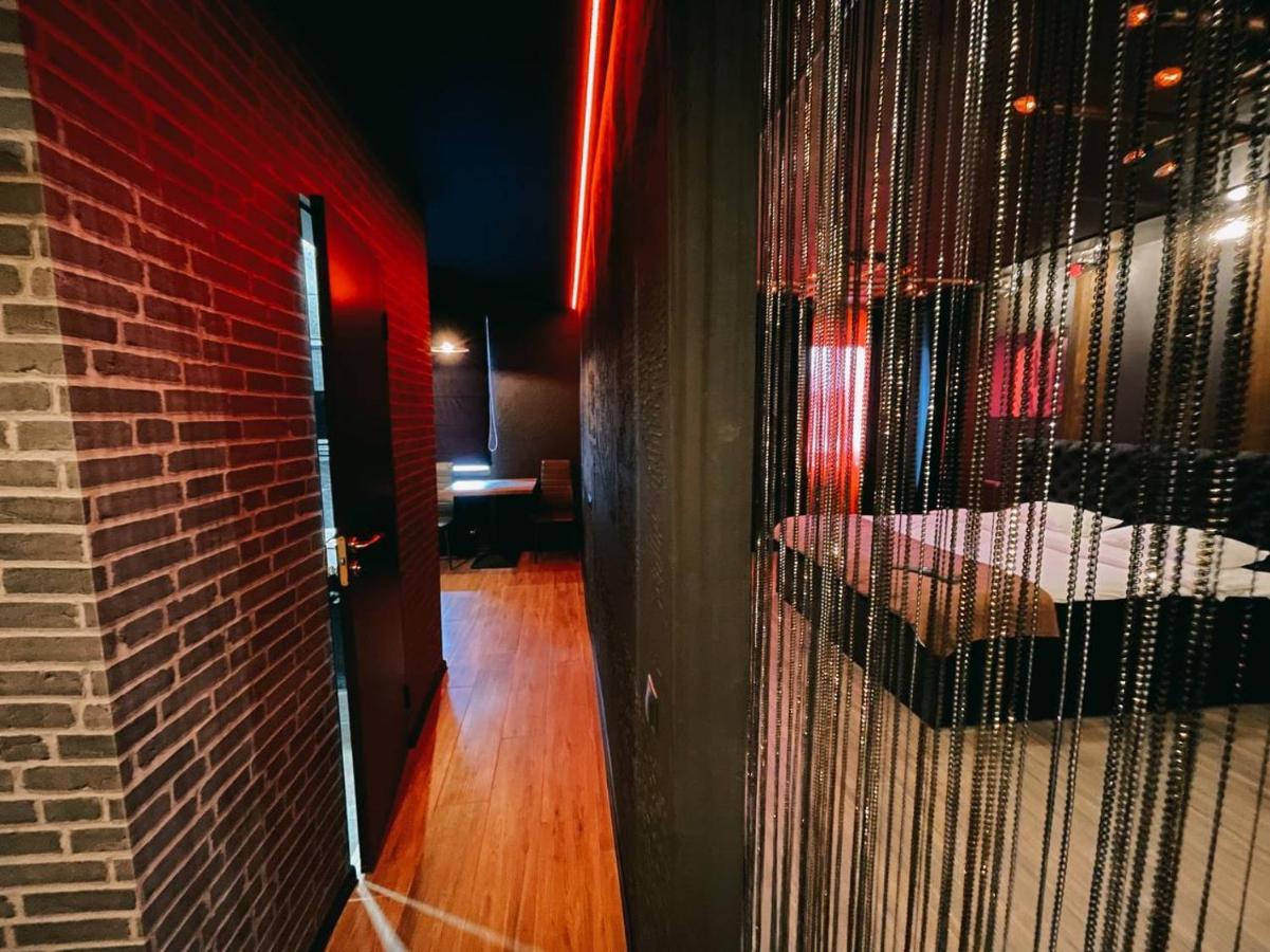 Biplan Hotel Daugavpils Buitenkant foto