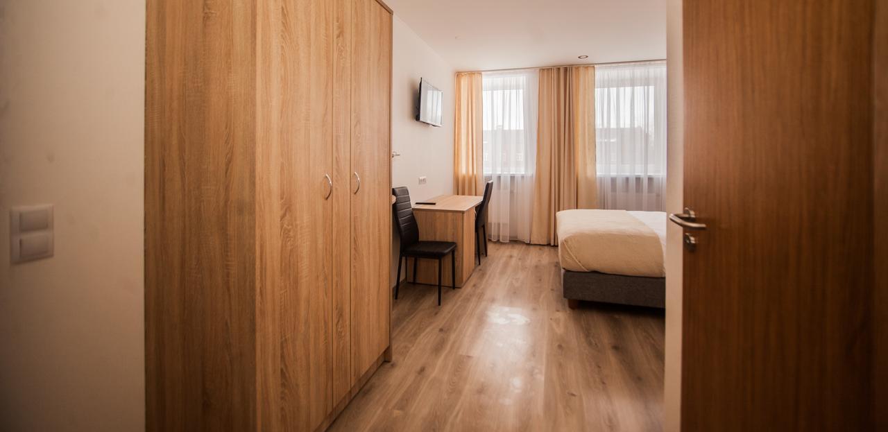 Biplan Hotel Daugavpils Buitenkant foto
