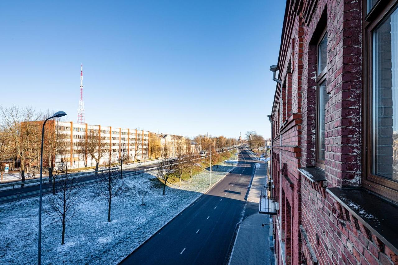 Biplan Hotel Daugavpils Buitenkant foto